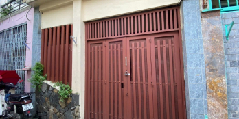 Bán GẤP nhà Phạm Văn Đồng, P.3, Gò Vấp, 4.5x15m, 1 trệt, 1 lửng, 5.6 tỷ