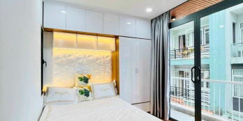 Nhà 4 tầng ngay vòng xoay an lạc sổ riêng có thang máy DT 4,5x18m