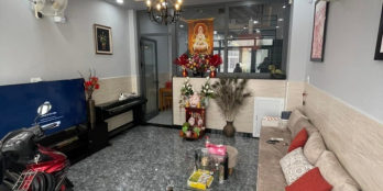 MẶT TIỀN NGANG 5 _ CÁCH CHỢ PHẠM VĂN HAI 200m, XE TẢI THÔNG