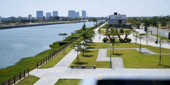 Cần Bán Gấp Căn Biệt Thự 300m2 Ven Sông Giá Bằng Nhà Phố