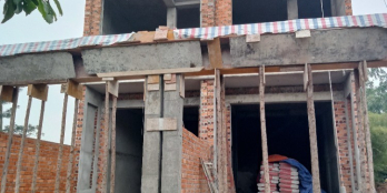 Nhà đang mặc áo mới DT 98 m2, trệt 2 lầu kế bên chợ Tân Bình