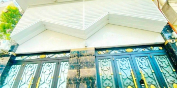 Cần bán căn hộ dịch vụ hẻm xe hơi Lâm Văn Bền, Q7. LH: 0983697777