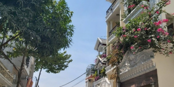 BÁN GẤP CĂN NHÀ MẶT TIỀN ĐƯỜNG SỐ 990,  PHÚ HỮU , Q9  NHỈNH 8 TỶ TL