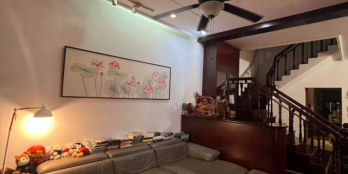 BIỆT THỰ KHU SÂN BAY CỰC HIẾM 10X20 3 TẦNG VIEW CÔNG VIÊN