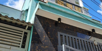 Kẹt Tiền Bán Gấp Căn Nhà Gần Đại Học Công Nghệ Sài Gòn Gía Rẻ