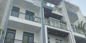 Nhà mới đẹp lung linh 5 tầng quận 7 giá cực rẻ luôn