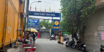 Bán nhà hẻm nhựa 8m thông đường Lê Văn Quới DT : 4x18m 7 tỷ