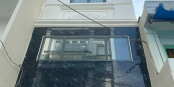 NHÀ 1 TRỆT 2 LẦU RẤT ĐẸP MỚI TOANH - CẦN BÁN gấp