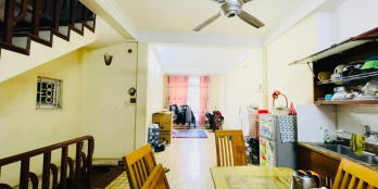 Mặt phố Giáp Nhất 60m2 x 6T, ngay sát Royal City. Giá chỉ 18,5 tỷ