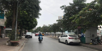 Mặt phố Hạ Đình, Thanh Xuân. 70m2 x 8T. Thang máy. View trực tiếp hồ. Giá 18 tỷ.