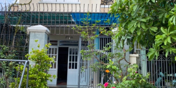 Cần cho thuê nhà nguyên căn biệt thư Hưng Phú gần chợ Vĩnh Hải giá 15tr/tháng