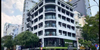 Bán gấp vị trí vip, mặt tiền Hai Bà Trưng, Quận 1, 6.2x18m, 4 lầu, HĐT 150/th ch