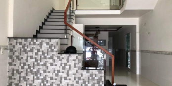 MẶT TIỀN KINH DOANH SẦM UẤT NGAY SHOWROOM GIAO NHAU TÔN ĐỨC THẮNG VÀ LÝ CHÍNH TH