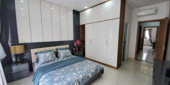 Bán Nhà 5 tầng có thang máy ngay ngã tư Ga quận 12, giá bán lỗ có SHR đầy đủ