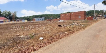 KẸT TIỀN BÁN RẺ (69x55M)= 3.800M2 ĐỐI DIỆN CHỢ, TRƯỜNG , KHU DÂN CƯ ĐÔNG