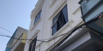 Bán nhà 3 tầng phường Trần Lãm, Tp.Thái Bình ngõ ô tô thông giá 1,8 tỷ