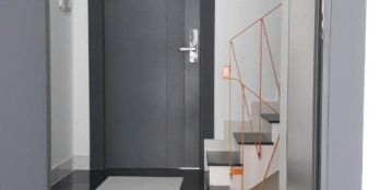 Mặt tiền kinh doanh tại Phan Xích Long hoa lệ, 9PN 9WC có thang máy