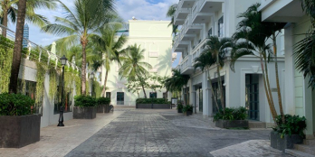 Bán khách sạn Waterfront PQ, hoàn thiện nội thất 14PN, cách biển 100m