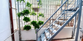 Chính chủ bán nhà ngõ 127 Lạc Long Quân, Quận Cầu Giấy, 46m2 giá 4.79 tỷ