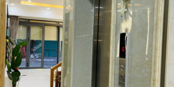 NHÀ GẦN CẦU RẠCH QUẢN, Đ HÀ HUY GIÁP, XÂY 4 LẦU_THANG MÁY DT 4X20M SHR