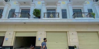 Bán nhà đang kinh doanh MT TL833 1 trệt 3 lầu