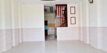 Nhà 2 lầu dt rộng, mặt tiền Phạm Ngũ Lão - giá 4ty390