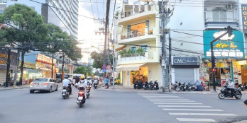 Bán Nhà Vip Giá Tốt Phố Tây Nguyễn Thiện Thuật Nha Trang