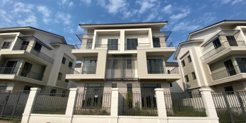 Biệt thự song lập 200m2x3T sang trọng tại Centa Riverside Từ Sơn giá chỉ 55tr/m2