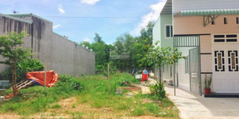 vỡ nợ bán gấp lô 100m2 full thổ mt 16m gần sân bay long thành