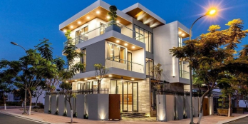 Bán nhanh nhà phố Shophouse đường Hoàng Quốc Việt phù hợp kinh doanh