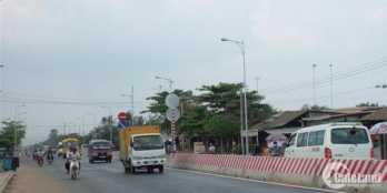 ĐẤT NỀN NHÀ PHỐ 1 TRỆT 1 LẦU MẶT TIỀN QUỐC LỘ 1A TẠI THỊ TRẤN TÂNHIỆP TIỀN GIANG