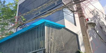 Nhà Đẹp + Rẻ 80m2 (4,5X17m) ô tô đỗ cửa Phú Thuận Quận 7 chỉ 6,5 tỷ