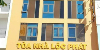 Bán building Mặt tiền Bạch Đằng sân Bay 10x13m/7 tấm có HĐT 300tr