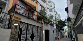 BÁN GẤP NHÀ ĐẸP GIÁRẺ,HXH ,2HẺM, 4TẦNG,DT 81 m2( 4.3x19m), HOÀNG HOA THÁM BTHANH