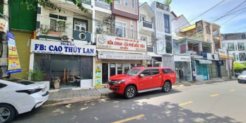 BÁN NHÀ ĐẸP 3 TẦNG - ĐƯỜNG TRẦN BÌNH TRỌNG - CẠNH NGÃ TƯ HỒNG BÀNG