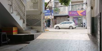 Cho thuê MB 12tr/tháng - có tầng hầm ( làm tiệm nail đẹp)