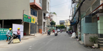 CÒN DUY NHẤT 1 LÔ ĐẤT MẶT TIỀN ĐƯỜNG NHỰA 8M QUẬN 7, SÁT BÊN LOTTE