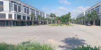 Đầu năm tặng ngay 1 chỉ vàng may mắn cho khách hàng