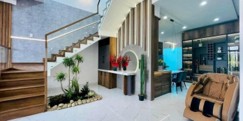 BÁN GẤP CĂN NHÀ 3 TẦNG RẺ NHẤT QUẬN 7 TÍNH GIÁ ĐẤT CHỈ 50TR/M2_THIẾT KẾ CHÂU ÂU