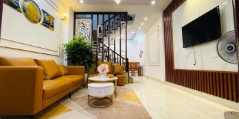 Bán nhà Trương Định , 31m2 x 5 tầng , ô tô đỗ cửa, phân lô, An Ninh Tuyệt Đối,