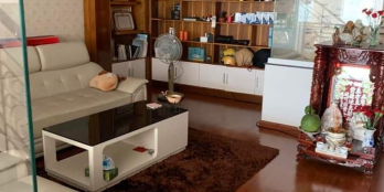 Nhà 5 tầng mới đẹp ở ngay kinh doanh tốt giá rẻ