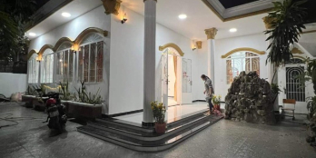 Cần bán gấp biệt thự cổ đẹp giá cực rẻ 14 X 16 chủ đang ngộp