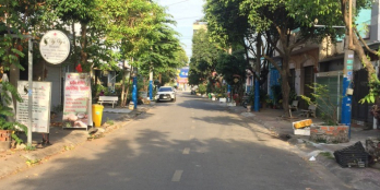 Gấp bán MẶT TIỀN Đường 9 Phước Bình DT 86 m2 (4 x 25 ) Dòng tiền 15 triệu/ tháng