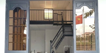 Cho thuê nhà trệt gác lửng mặt tiề hồ bún sáng khu dân cư đông