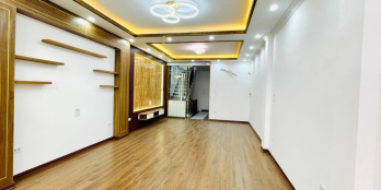 LĨNH NAM GIAO TAM TRINH, Ô TÔ VÀO NHÀ, MỚI ĐẸP, 70,3m x 6TẦNG THANG MÁY, 10,5 TỶ