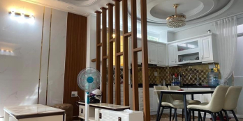 BÁN NHÀ ĐẸP CẠNH CƯ XÁ NGÂN HÀNG QUẬN 7- 5 TẦNG BỀ THẾ NGANG 5M - 6,6 tỉ