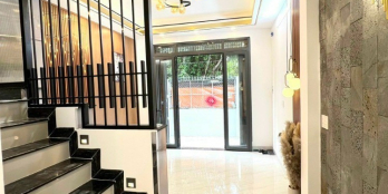 NHÀ MỚI XÂY, NỘI THẤT MỚI 100% _ HẺM 3 GÁC, P4 QUẬN 8