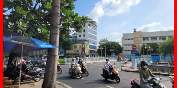 MẶT TIỀN GIÁ HẺM, CÓ HXH SAU NHÀ,4 TẦNG, 68m2, HOÀNG SA P5 TÂN BÌNH