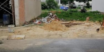 kẹt nỡ cần bán lô mặt tiền 12m sát chợ an bình Biên Hòa Đồng Nai 100m2 sổ riêng