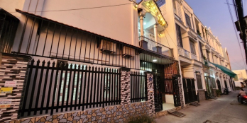 Nhà lầu cạnh bv đktw xe 7 chỗ tới nhà 2ty670 có 3pn